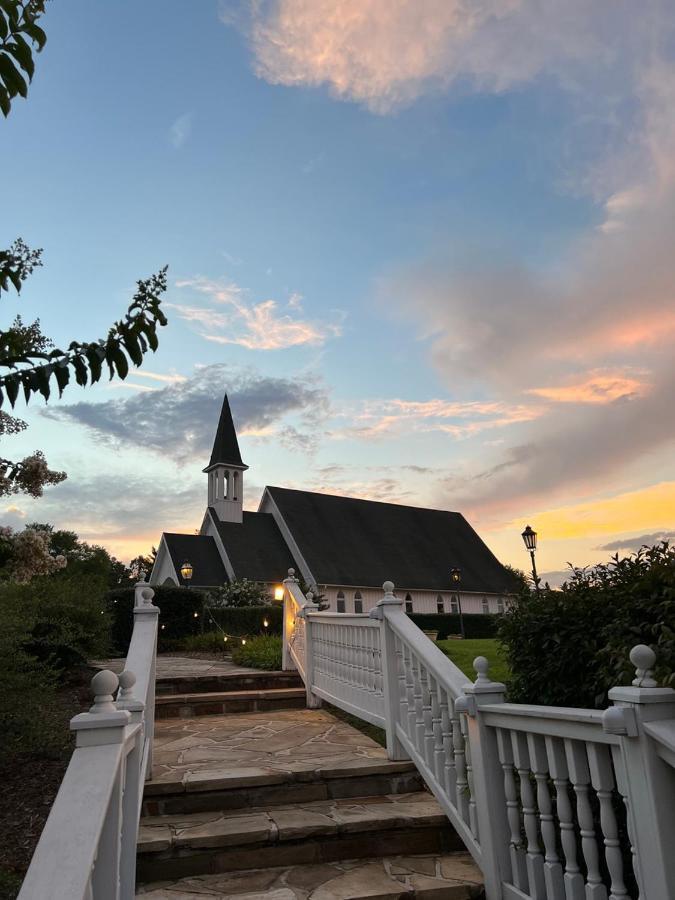 Whitestone Country Inn Kingston Екстер'єр фото