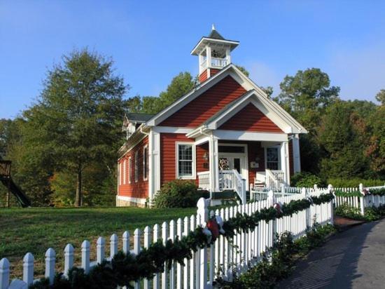 Whitestone Country Inn Kingston Екстер'єр фото