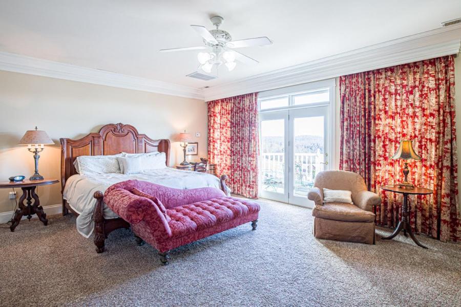 Whitestone Country Inn Kingston Екстер'єр фото