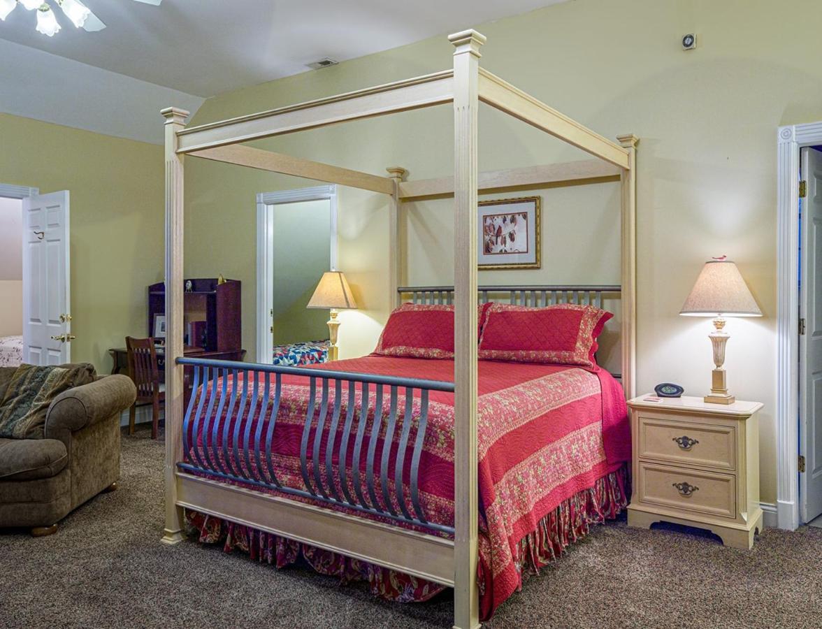 Whitestone Country Inn Kingston Екстер'єр фото