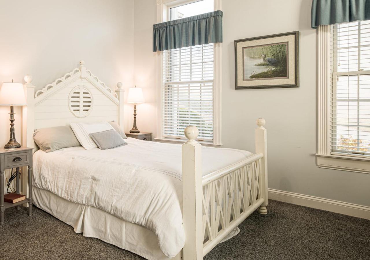 Whitestone Country Inn Kingston Екстер'єр фото
