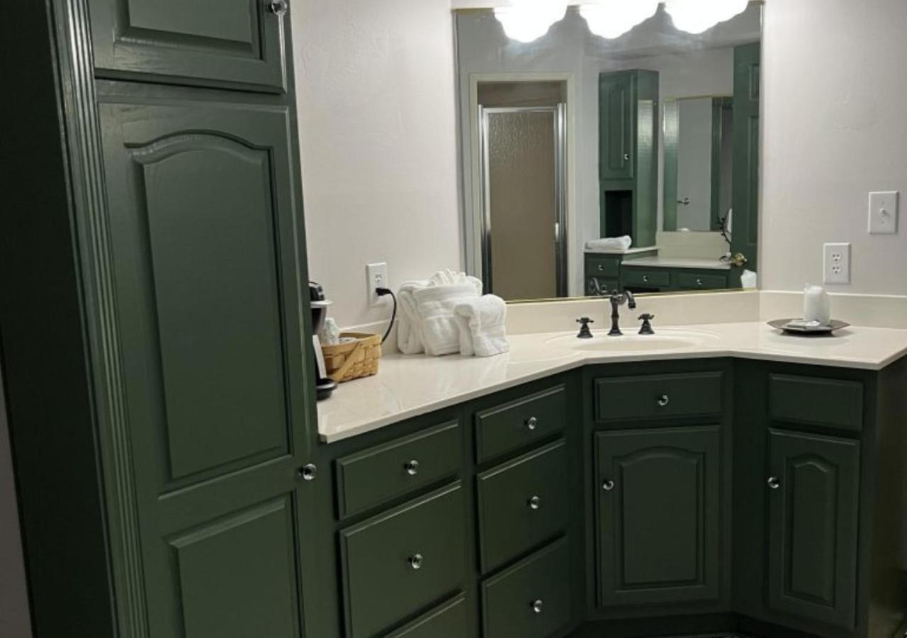 Whitestone Country Inn Kingston Екстер'єр фото