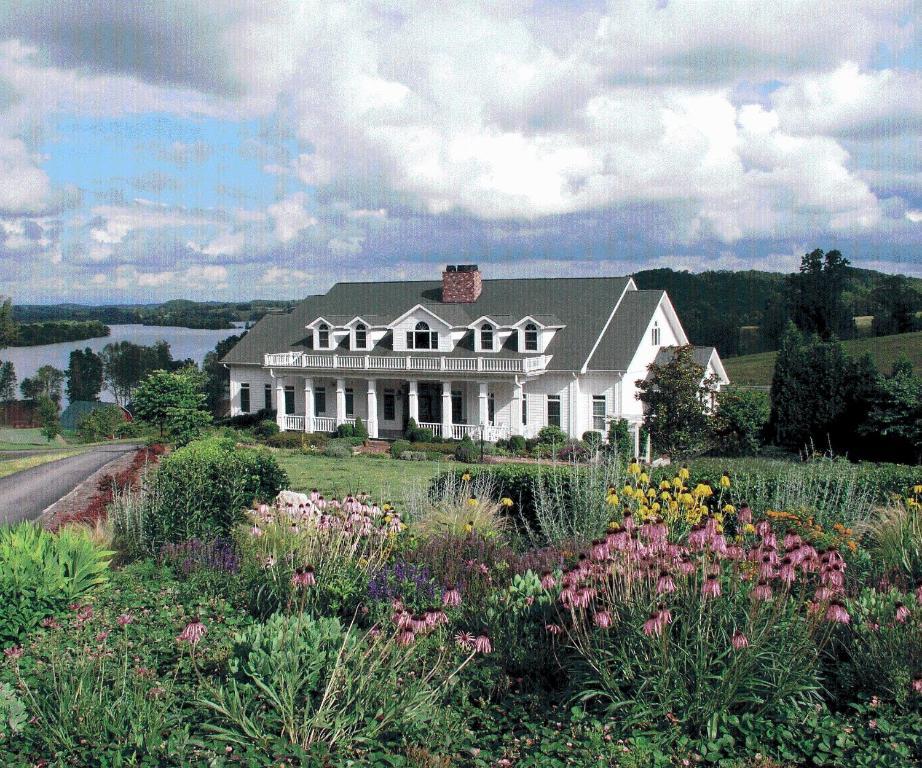 Whitestone Country Inn Kingston Екстер'єр фото