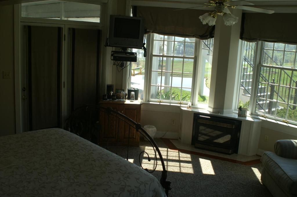 Whitestone Country Inn Kingston Номер фото