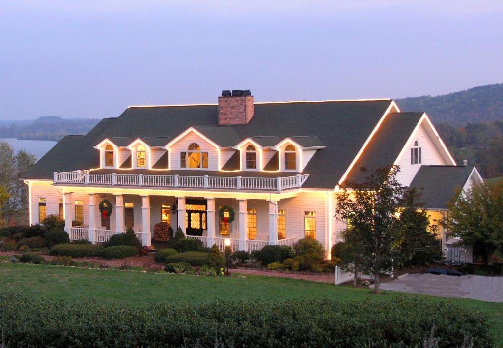 Whitestone Country Inn Kingston Екстер'єр фото